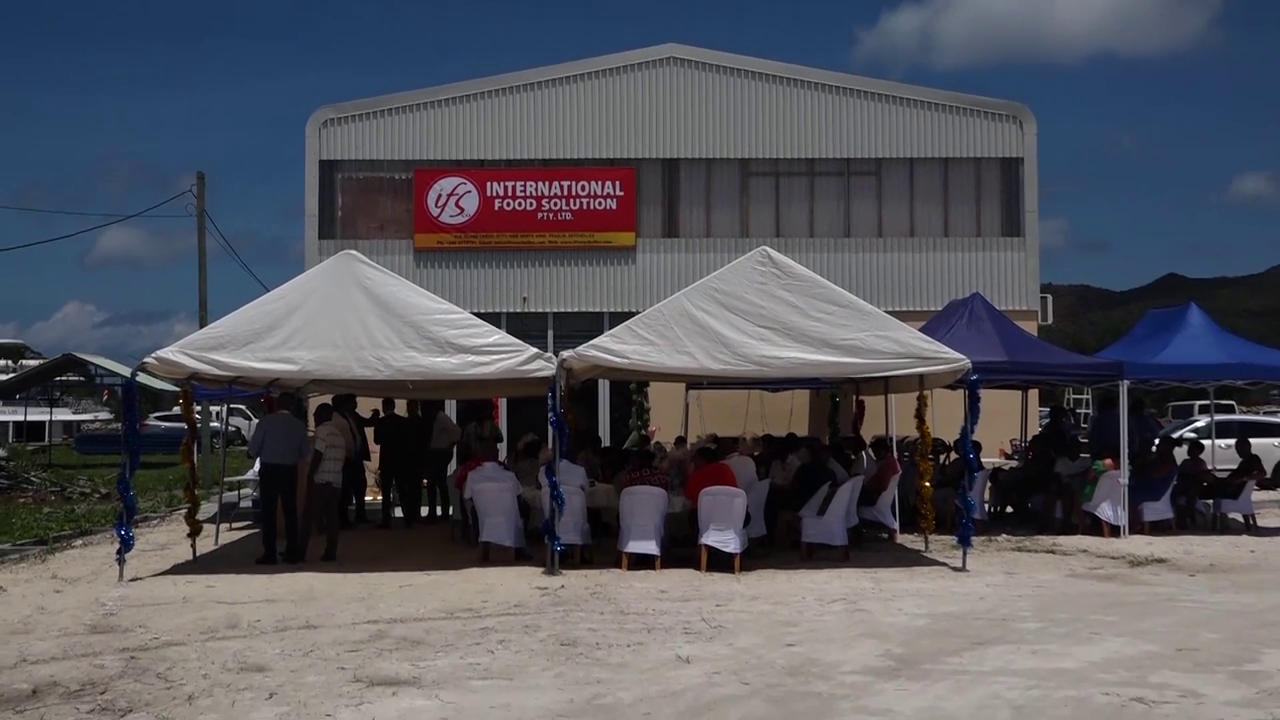 International food Solution ki’n ouver en nouvo warehouse lo Zil Eve, Praslin.