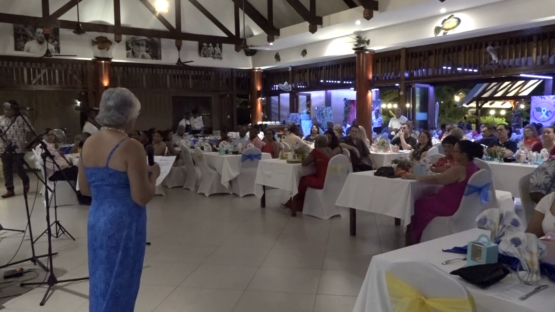 Baie Ste Anne Praslin i organiz en sware gala pou ranmas larzan pour en ‘Hospice’ lo Praslin